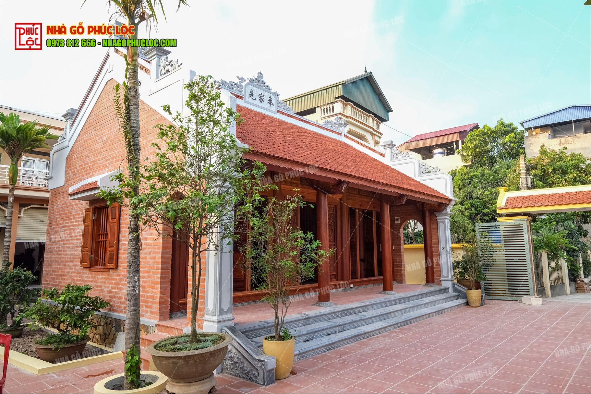 Thềm tam cấp thể hiện sự hòa hợp giữa con người với trời đất và vạn vật